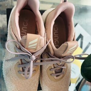 Adidas Women's Light Pink Athletic Shoes